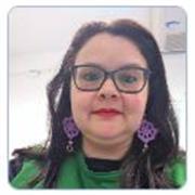 Professora de Biologia para o Ensino Médio e professora de Ciências para o Ensino Fundamental II